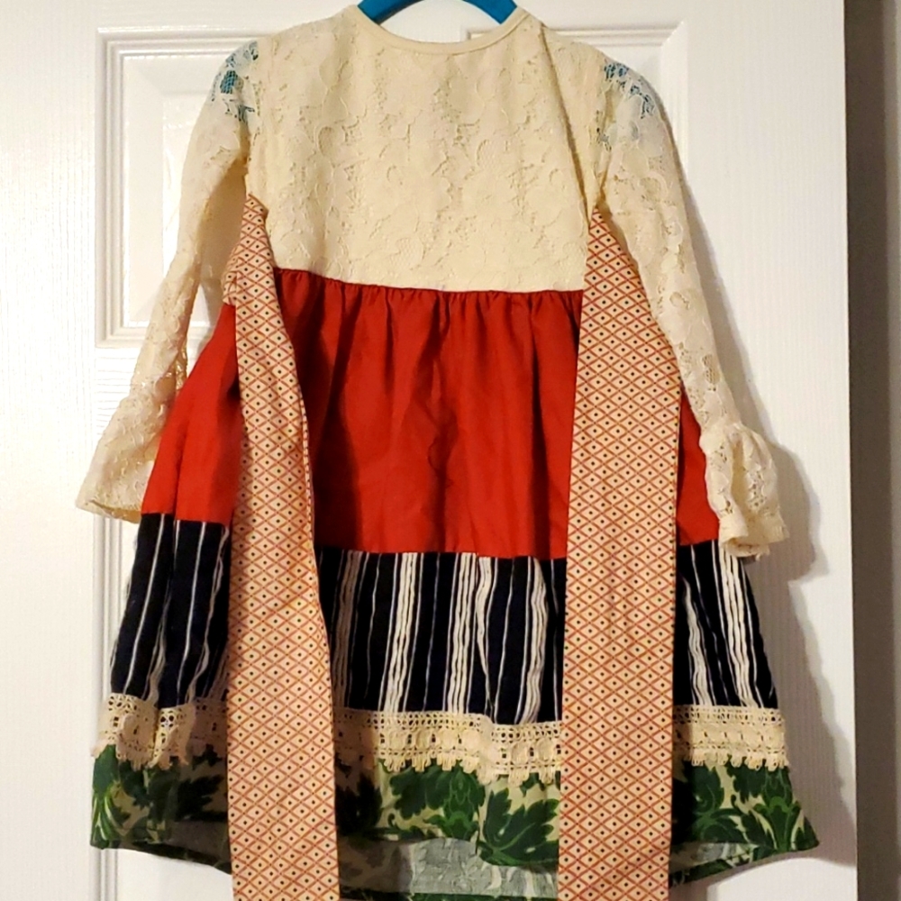Persnickety top